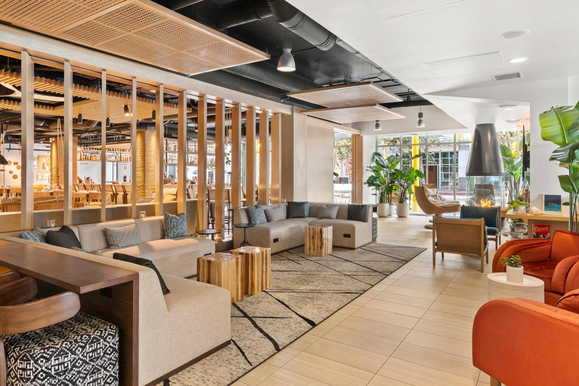 Hotel The Pierside 4*