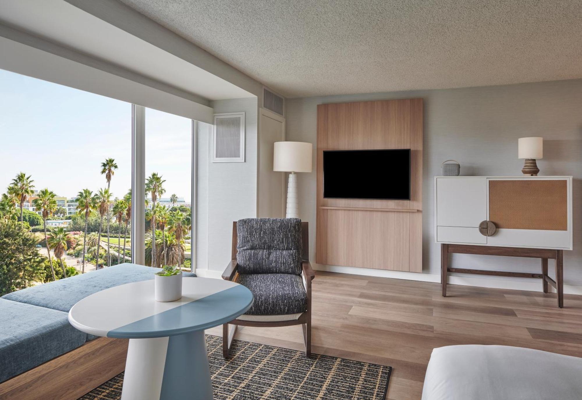 The Pierside 4* Santa Monica