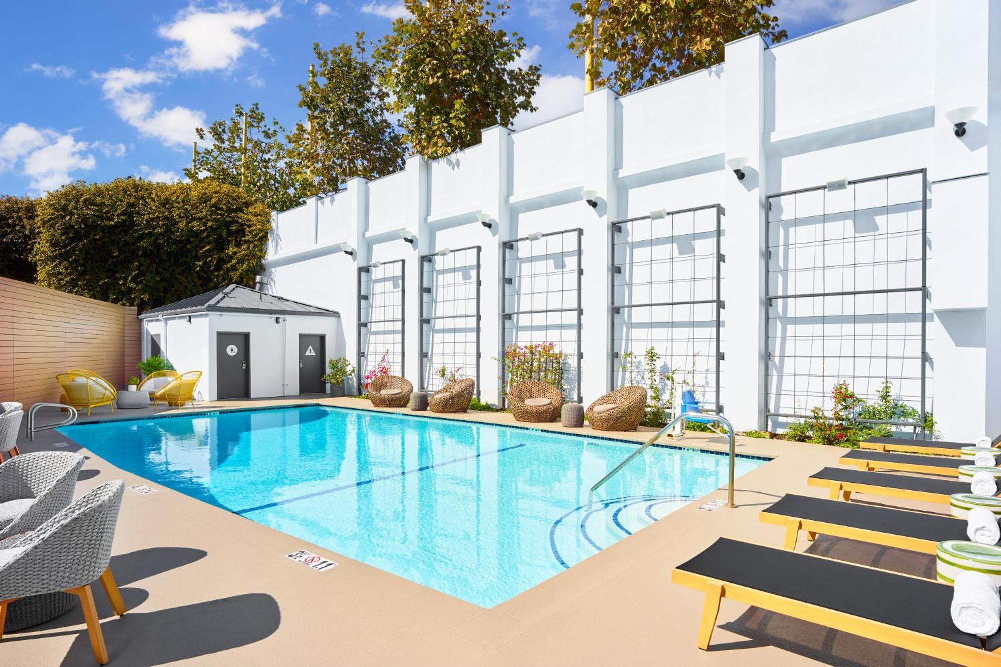 Hotel The Pierside 4*